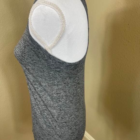 Champion size medium tank top - Picture 6 of 6